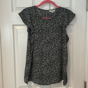 Loft Outlet black and white flutter sleeve top